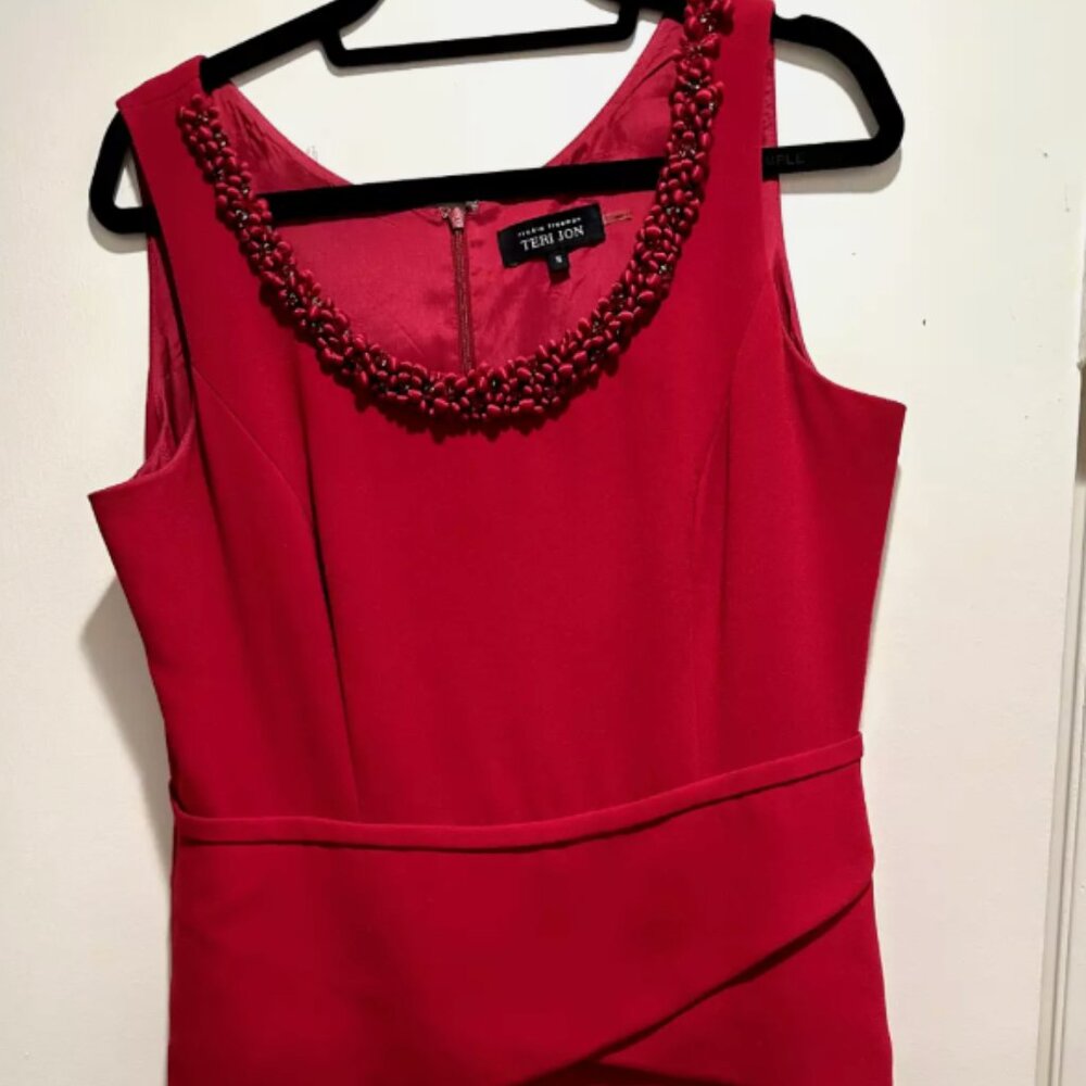 GORGEOUS WOMEN'S LIMITED EDITION TERI JON RED DRESS SIZE 16